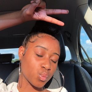 Meet your Posher, Falynn